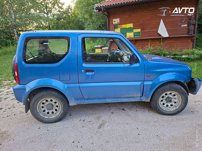 Suzuki&nbsp;Jimny&nbsp;<small><strong>1.3 VX</strong></small>