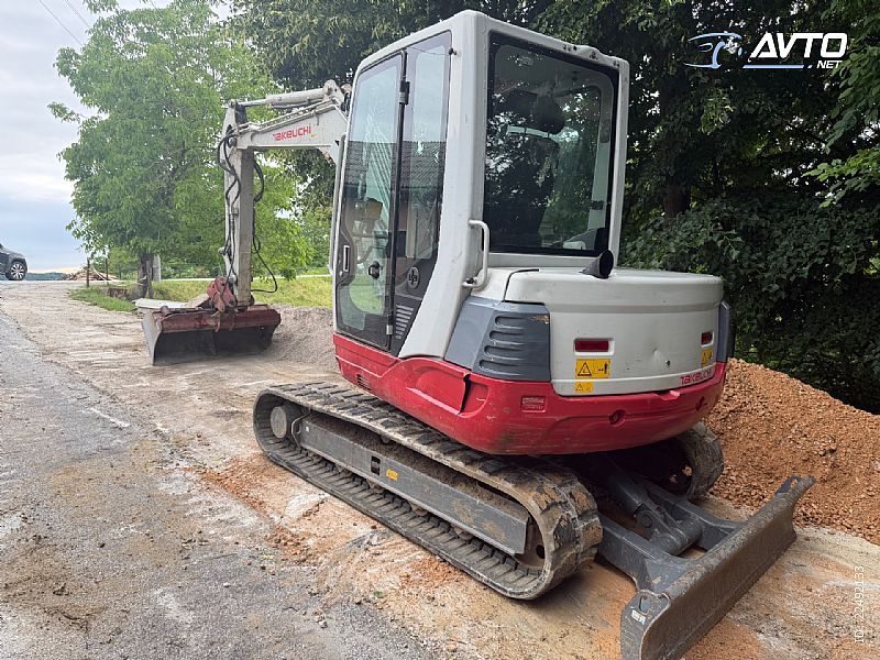 Takeuchi&nbsp;TB250&nbsp;<small><strong></strong></small>