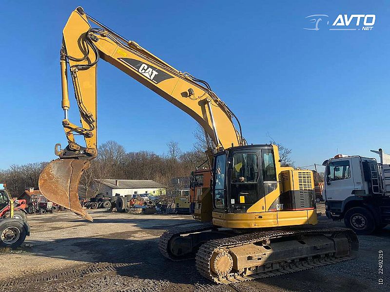 Caterpillar&nbsp;321C&nbsp;<small><strong></strong></small>