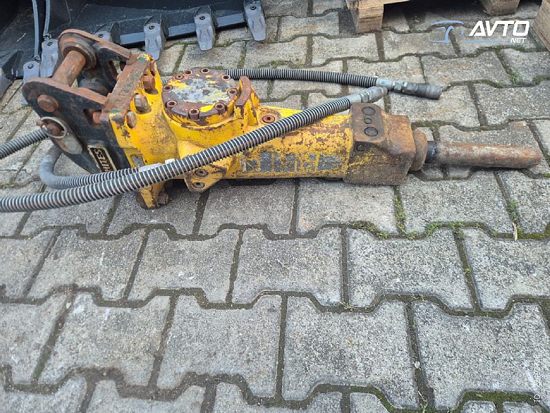 Atlas Copco&nbsp;Epiroc SB102 - letnik 2019 - za bager 1.5 do 2.5 t&nbsp;<small><strong></strong></small>