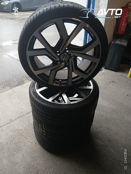 Original&nbsp;PLATI��A VW Golf Gti 4KOS 7.5 x 19&nbsp;<small>7.5&nbsp;x&nbsp;19</small>