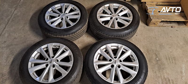 PLATI��E&nbsp;Nissan original Qashqai z gumami Goodyear&nbsp;<small>&nbsp;x&nbsp;17</small>