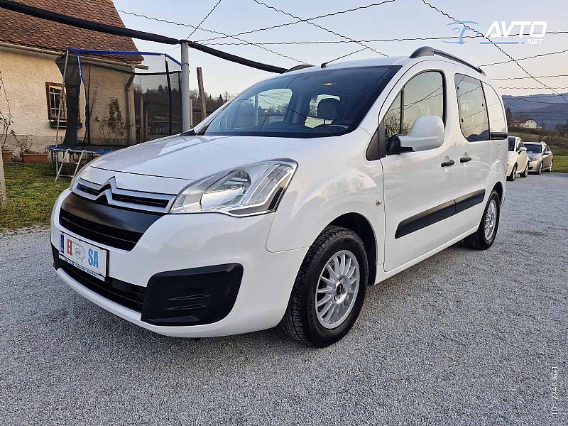 Citro�n&nbsp;Berlingo Furgon&nbsp;<small><strong>1.6HDI 1LASTNIK ODLI�EN N1</strong></small>