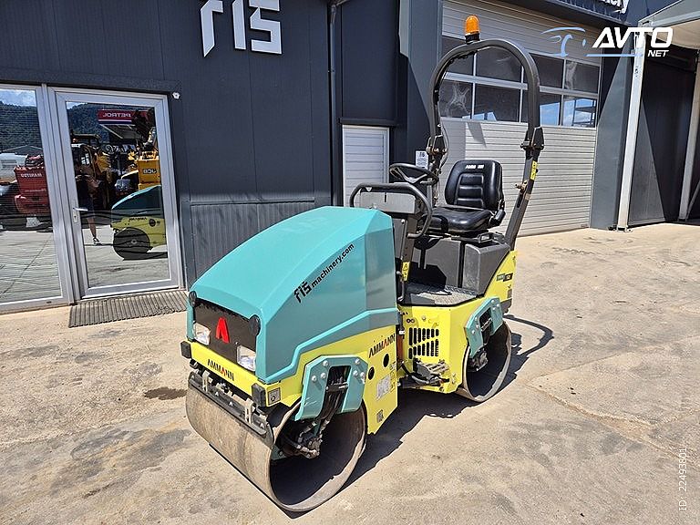 Ammann&nbsp;ARX12 - LETNIK 2020 - 265 DELOVNIH UR&nbsp;<small><strong></strong></small>