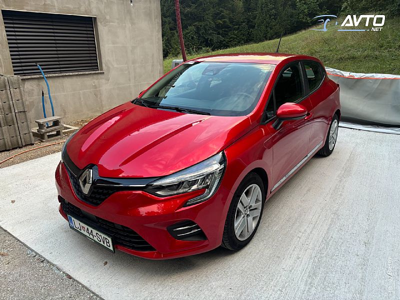 Renault&nbsp;Clio&nbsp;<small><strong>TCe 100 Zen</strong></small>