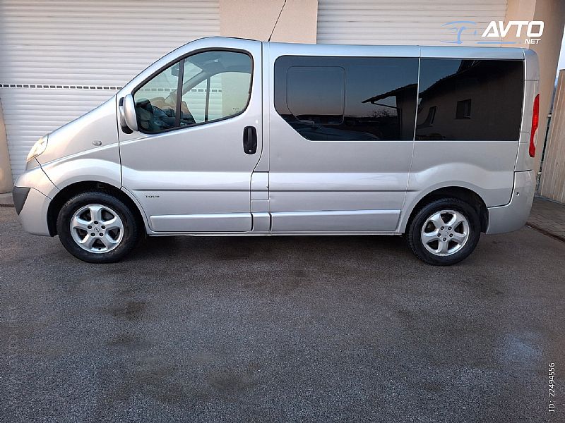 Opel&nbsp;Vivaro&nbsp;<small><strong>2.0 CDTI-1 LASTNIK-155000 KM-LUX- RAMPA-KOT NOV</strong></small>