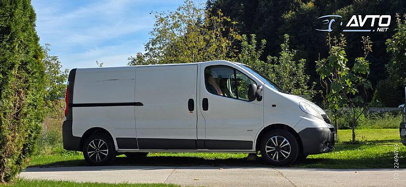 Opel&nbsp;Vivaro&nbsp;<small><strong></strong></small>