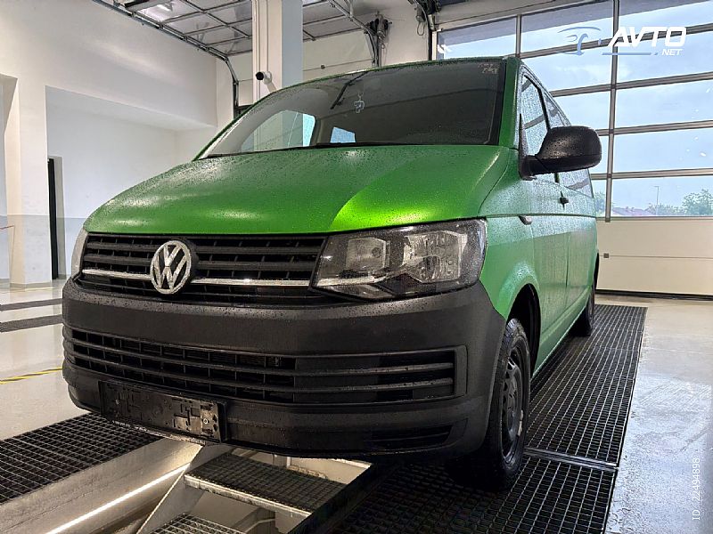 Volkswagen&nbsp;Transporter&nbsp;<small><strong>T6 Kombi  7+1  2.0 TDI DMR SLO</strong></small>