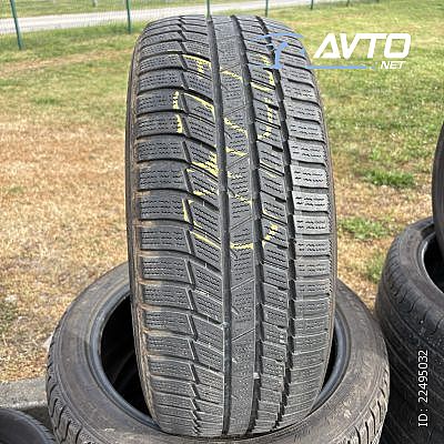 Toyo&nbsp;toyo&nbsp;<small>245&nbsp;/&nbsp;45 &nbsp;R&nbsp;19</small>