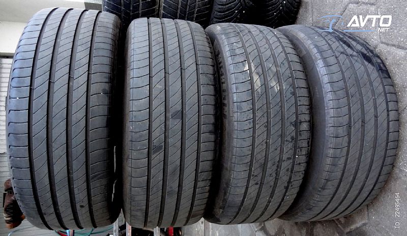 Michelin&nbsp;letne 2023 letnik &nbsp;<small>235&nbsp;/&nbsp;45 &nbsp;R&nbsp;18</small>