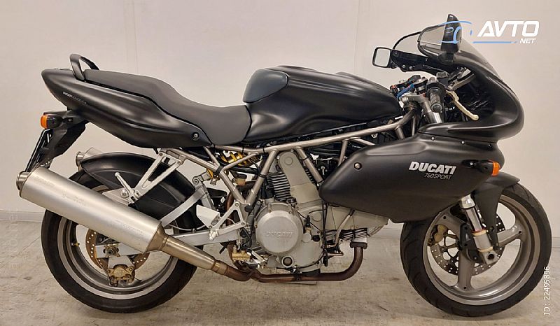 Ducati&nbsp;SPORT 750 ie DESMODUE