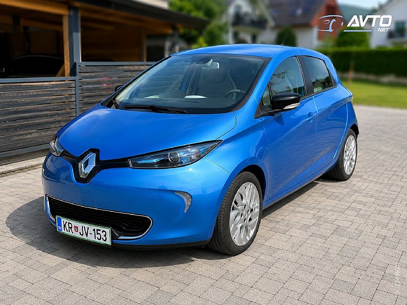 Renault&nbsp;Zoe&nbsp;<small><strong>lastni�ka baterije+prenosna polnilnica+zim.gume</strong></small>
