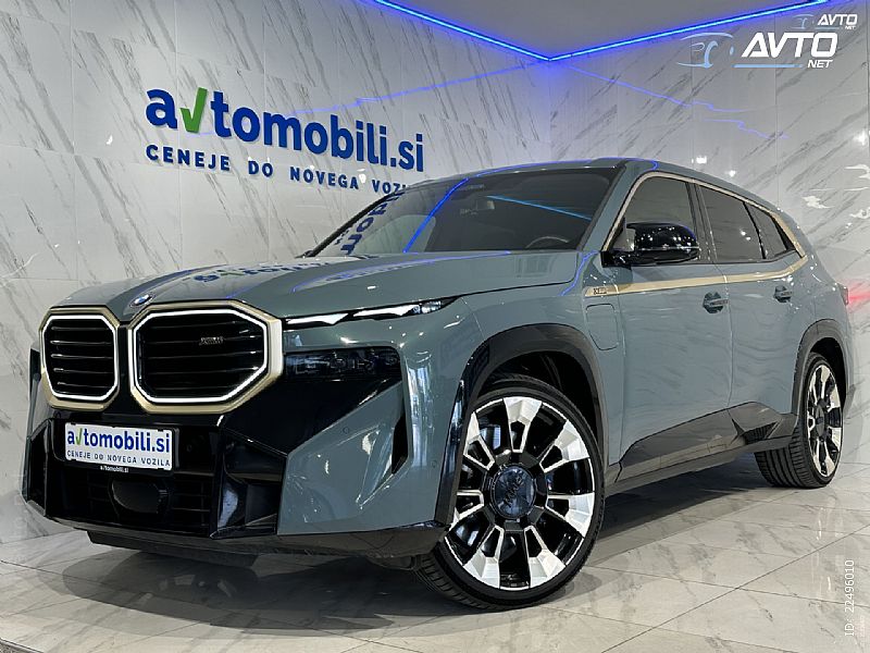 BMW&nbsp;XM&nbsp;<small><strong>4.4|IconicG|SoftC|Masa�a|Hlaj|HUD|Bowers|ACC|360K</strong></small>