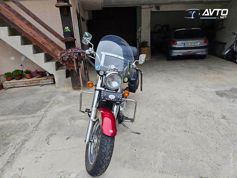 Kawasaki&nbsp;800 VN klasik