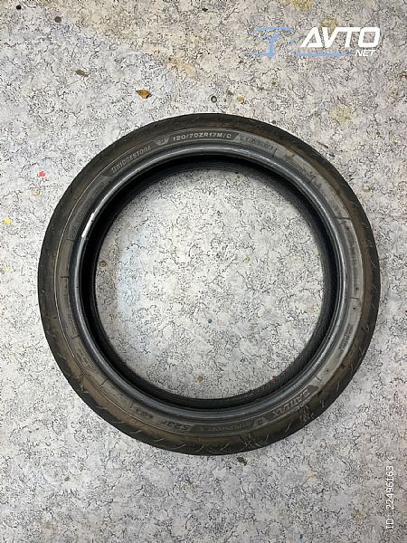 Bridgestone&nbsp;Battlax Hypersport S23&nbsp;<small>120&nbsp;/&nbsp;70 &nbsp;R&nbsp;17</small>