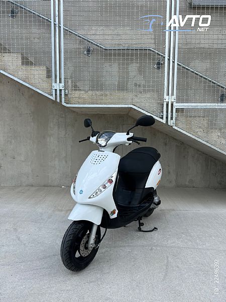 Piaggio&nbsp;ZIP 2T 25KMH KOT NOV