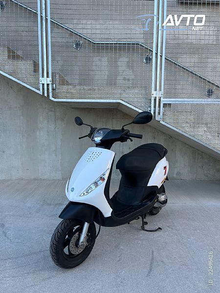 Piaggio&nbsp;ZIP 2T 25KMH KOT NOV
