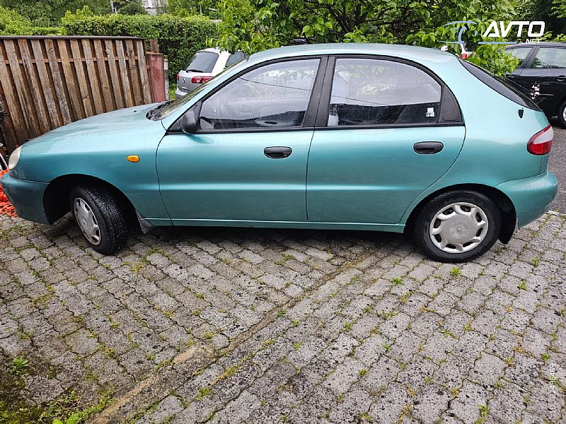 Daewoo&nbsp;Lanos&nbsp;<small><strong>1.5 S Servo</strong></small>
