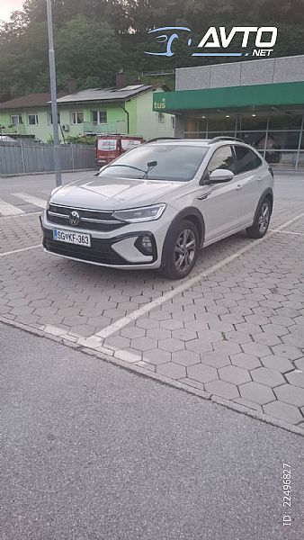Volkswagen&nbsp;Taigo&nbsp;<small><strong>1.0 TSI R-Line DSG</strong></small>