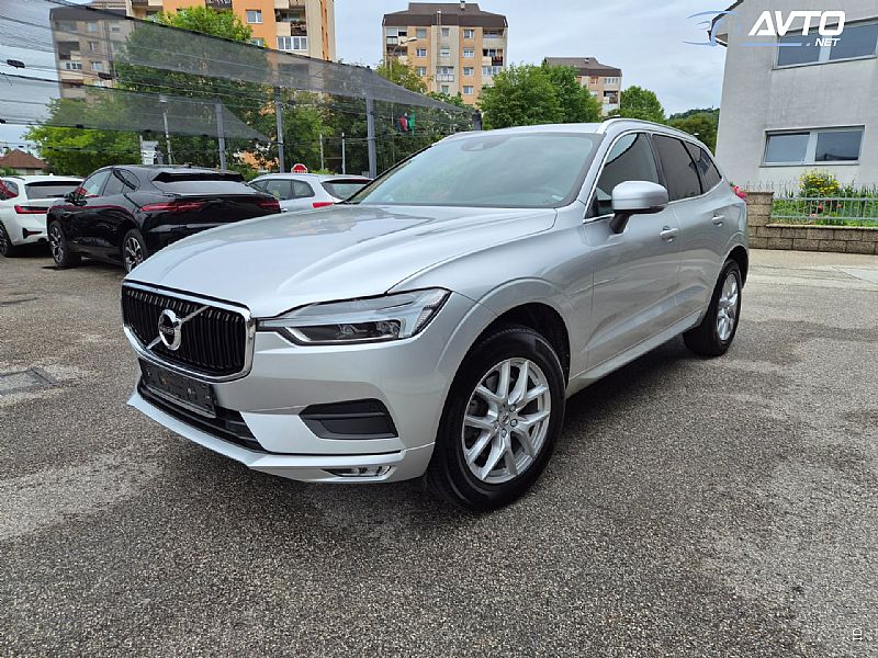 Volvo&nbsp;XC60&nbsp;<small><strong>B4D AWD Momentum Pro Avt.SLO 1.LASTNIK</strong></small>