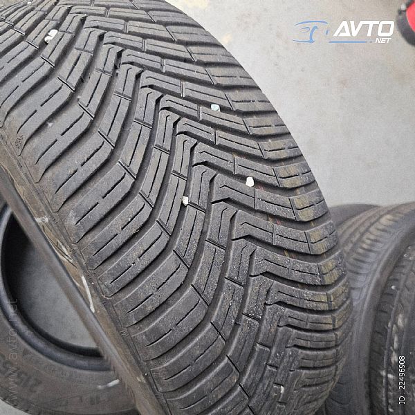 Continental&nbsp;2 kom Allsesoncontact dot 4522&nbsp;<small>215&nbsp;/&nbsp;55 &nbsp;R&nbsp;16</small>