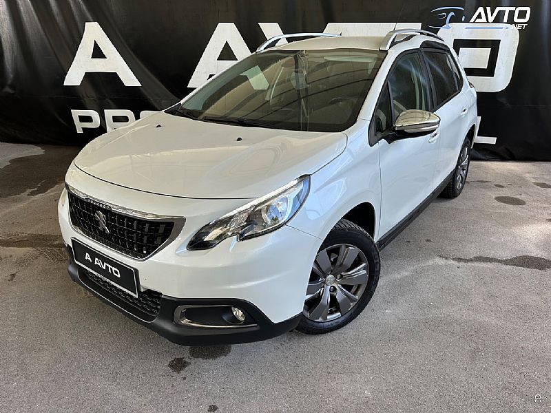Peugeot&nbsp;2008&nbsp;<small><strong>1.6 BlueHDI 100 Style-GRIP CONTROL</strong></small>