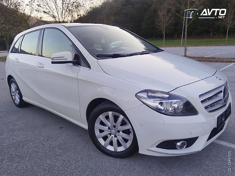 Mercedes-Benz&nbsp;B-Razred&nbsp;<small><strong>B 180 CDI NAVI-TEMPOMAT-PDC-ALU-F1-SLO-MENJAVA</strong></small>