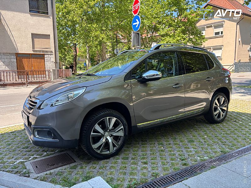 Peugeot&nbsp;2008&nbsp;<small><strong>Allure 1.6 VTi</strong></small>