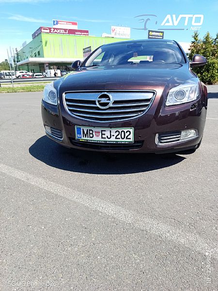 Opel&nbsp;Insignia&nbsp;<small><strong>2.0 CDTI EcoFlex</strong></small>