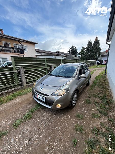 Renault&nbsp;Clio&nbsp;<small><strong>Grandtour 1.2 TCE Dynamique</strong></small>