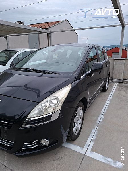 Peugeot&nbsp;5008&nbsp;<small><strong></strong></small>