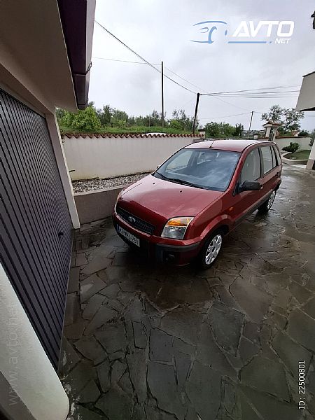 Ford&nbsp;Fusion&nbsp;<small><strong></strong></small>