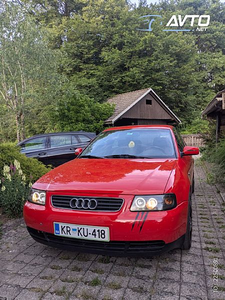 Audi&nbsp;A3&nbsp;<small><strong>1.6 Attraction</strong></small>