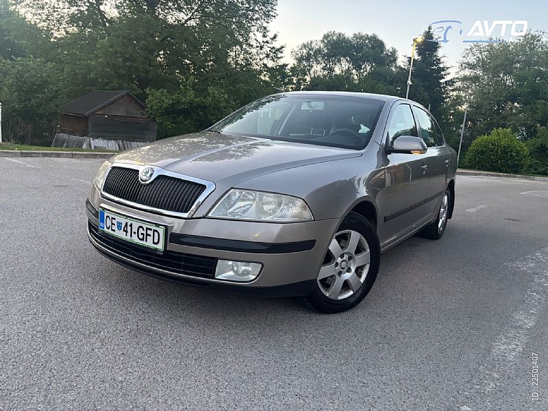 �koda&nbsp;Octavia&nbsp;<small><strong></strong></small>