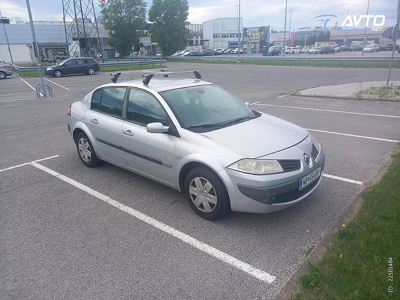 Renault&nbsp;Megane&nbsp;<small><strong>M�gane Sedan 1.5 dCi Privilege</strong></small>