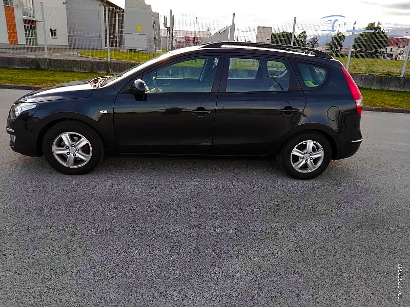 Hyundai&nbsp;i30 Wagon&nbsp;<small><strong>i30 CrossWagon 1.6 CRDi Comfort</strong></small>