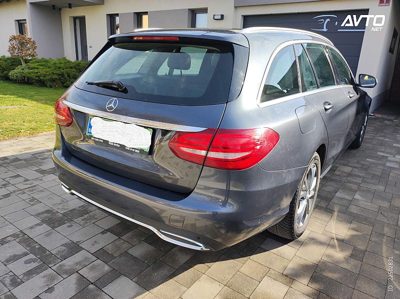 Mercedes-Benz&nbsp;C-Razred&nbsp;<small><strong>C 250 4MATIC Avt. Menjava</strong></small>
