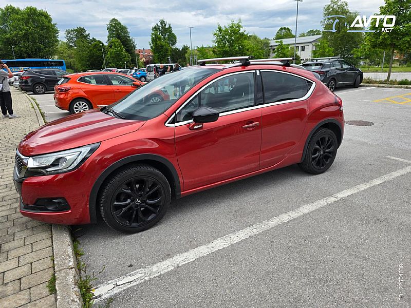 DS Automobiles&nbsp;DS 4 Crossback&nbsp;<small><strong>DS Automobiles DS 4 Crossback DS4 CAMERA + KLJUKA</strong></small>
