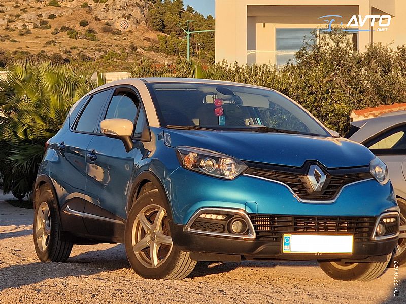 Renault&nbsp;Captur&nbsp;<small><strong>dizel 90 vsa oprema kamera Navi 17 col samo 97t km</strong></small>