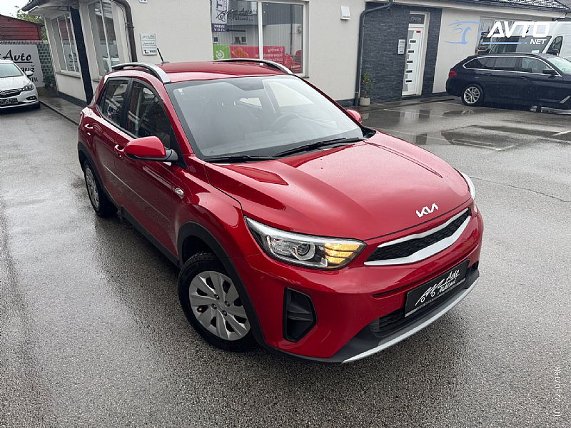 Kia&nbsp;Stonic&nbsp;<small><strong>1.2 DPI LX Urban ISG</strong></small>