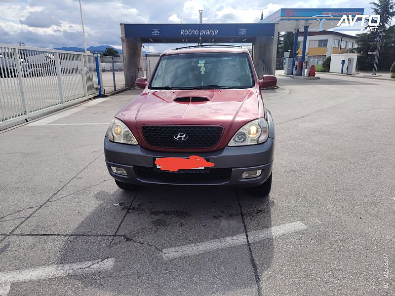 Hyundai&nbsp;Terracan&nbsp;<small><strong></strong></small>