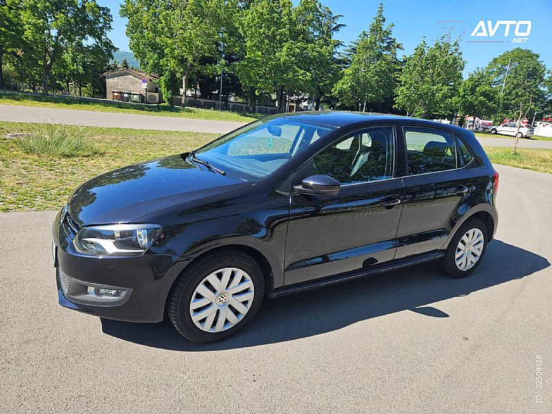 Volkswagen&nbsp;Polo&nbsp;<small><strong>1.2 TSI-KOT NOV-61.000KM-1.LASTNICA-PRIMORSKI</strong></small>