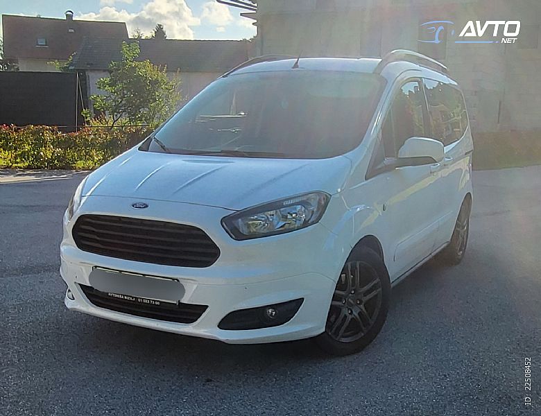 Ford&nbsp;Tourneo Courier&nbsp;<small><strong>1.0 EcoBoost Trend</strong></small>