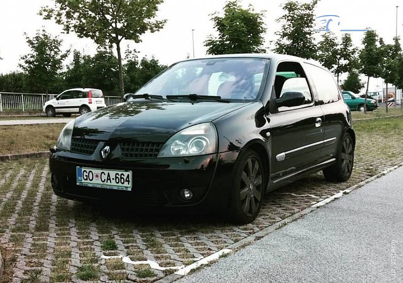 Renault&nbsp;Clio&nbsp;<small><strong>2.0 16V Renault Sport</strong></small>