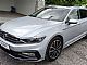 Volkswagen&nbsp;Passat Variant&nbsp;<small><strong>2.0 TDI R-LINE   Elegance DSG - PANORAMA</strong></small>