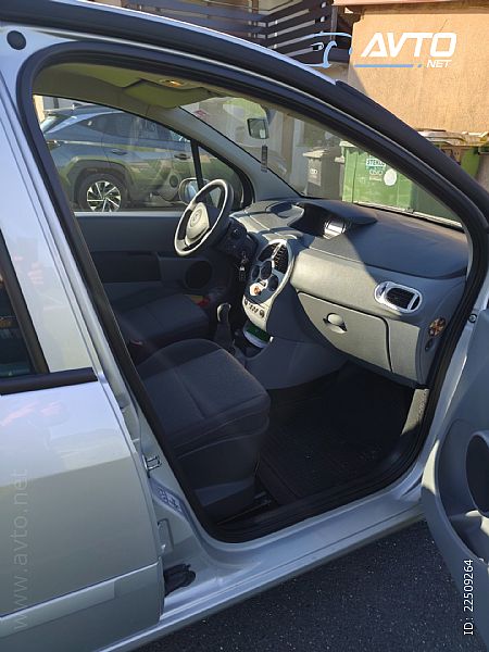 Renault&nbsp;Modus&nbsp;<small><strong>Beri opombe</strong></small>