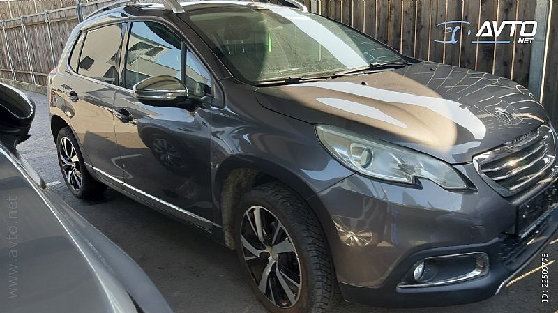 Peugeot&nbsp;2008&nbsp;<small><strong>Allure 1.2 PureTech</strong></small>