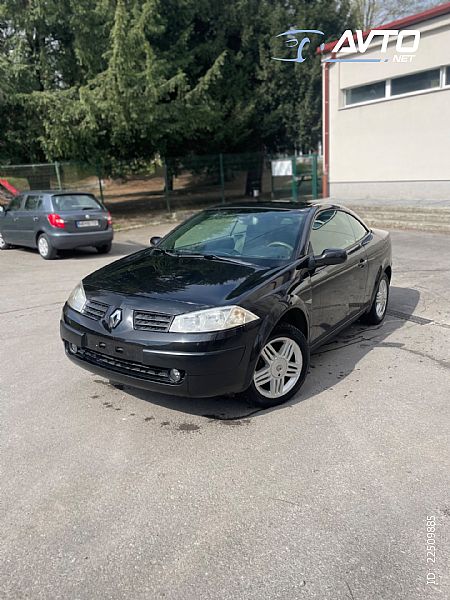 Renault&nbsp;Megane&nbsp;<small><strong>M�gane Dynamique Confort 1.6 16V</strong></small>
