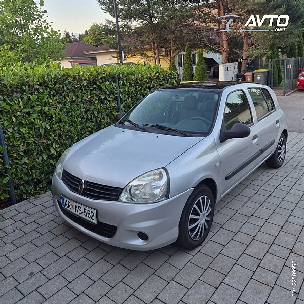 Renault&nbsp;Clio&nbsp;<small><strong>1.2 16V Authentique</strong></small>