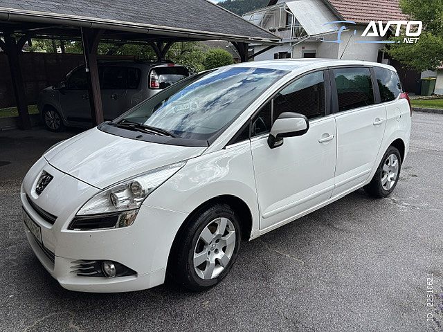 Peugeot&nbsp;5008&nbsp;<small><strong>Active 1.6 HDi FAP</strong></small>